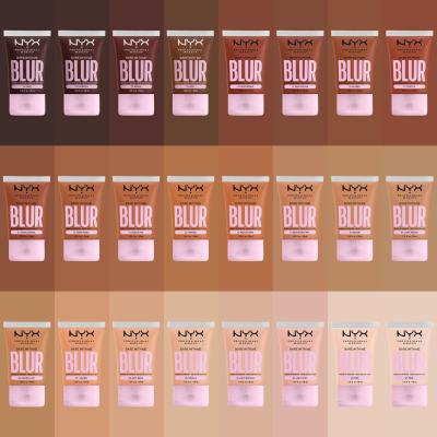 NYX Professional Makeup Bare With Me Blur Tint Foundation Foundation für Frauen 30 ml Farbton  18 Nutmeg