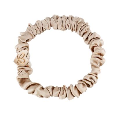 By Eloise London Skinny Silk Scrunchie Gold Heart Haargummi für Frauen 1 St. Farbton  Sand