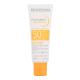BIODERMA Photoderm Aquafluide Invisible SPF50+ Feuchtigkeitsspendendes und mattierendes Sonnenfluid für Gesicht 40 ml